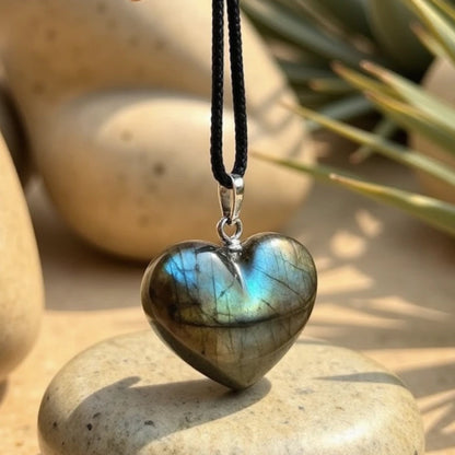 Heart Pendant in Labradorite