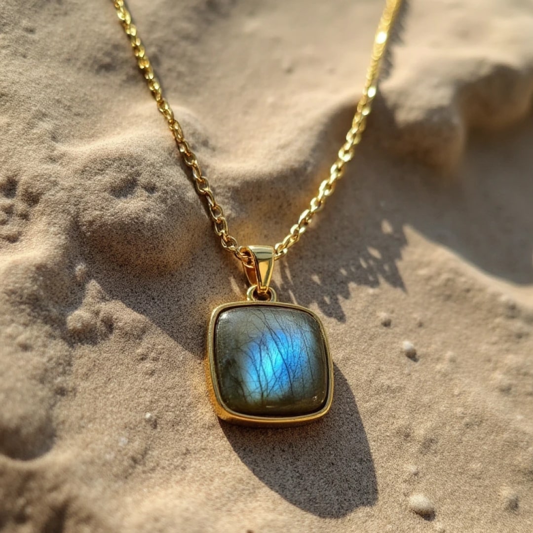 “Shield of Light” Pendant in Labradorite