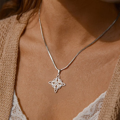 “Eternal Protection” Pendant – Witch’s Knot, Flat Chain