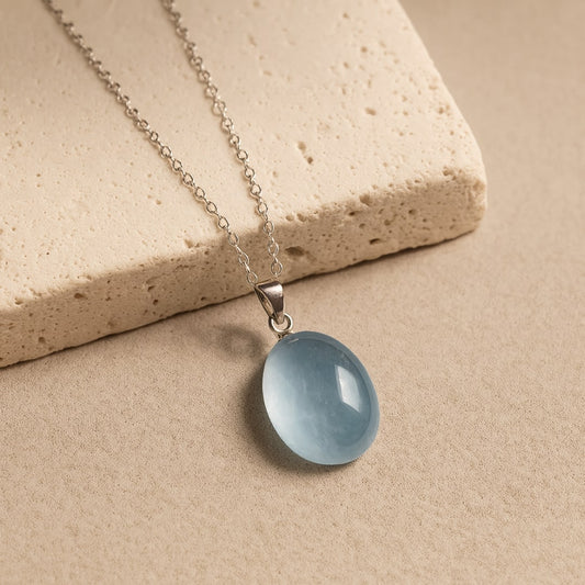 “Deep Calm” Pendant in Aquamarine