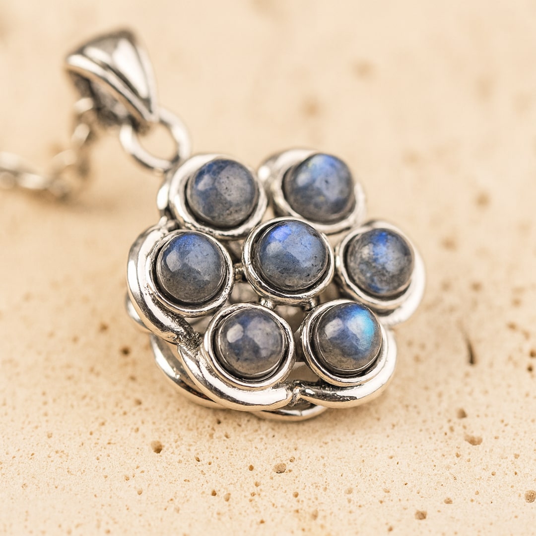 Rotating Anti-Stress Flower Pendant in Labradorite