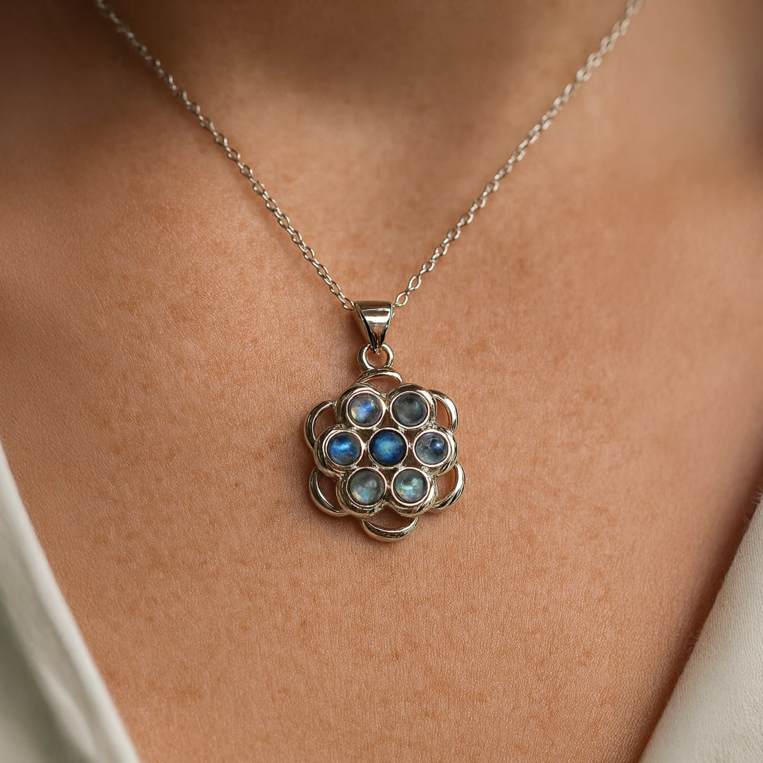 Rotating Anti-Stress Flower Pendant in Labradorite