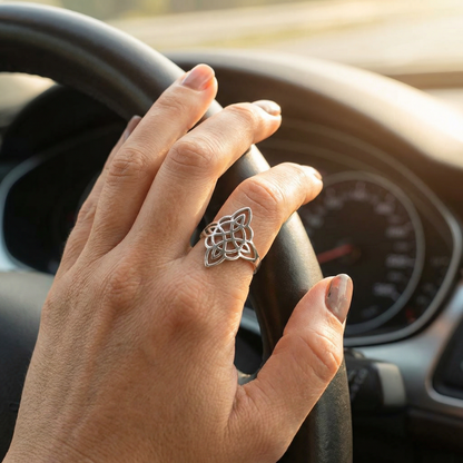 “Eternal Protection” Witch’s Knot Ring